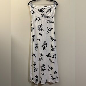 Paper Hearts | Dresses | Paper Heart Strapless Linen Blend Maxi Dress In Black And White S | Poshmark Paper Hearts | Dresses | Paper Heart Strapless Linen Blend Maxi Dress In Black And White S | Poshmark